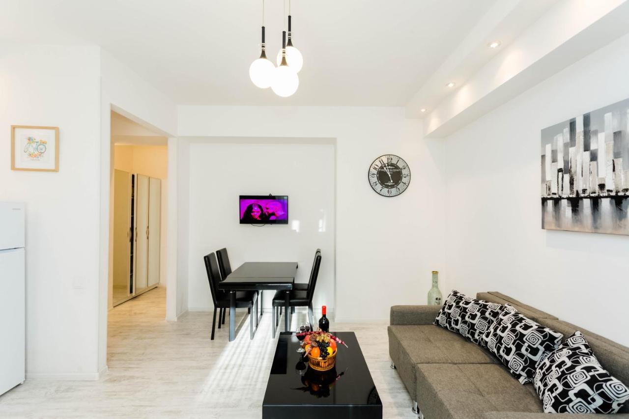 Luxury Apartment In The City Centre Tbilisi Exterior foto